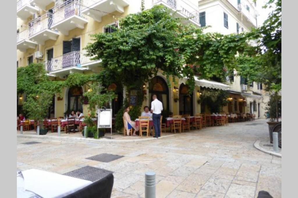 Corfu Square Studio Exteriör bild